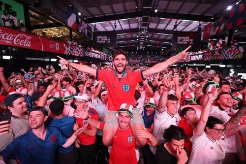 UK business activity buoyed by staycations, hot weather and World Cup cover image