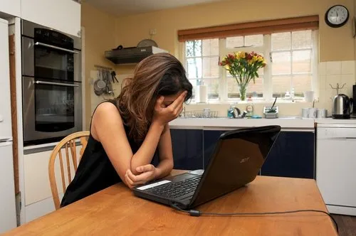 Big investment return promises could see people losing all their money – FCA cover image
