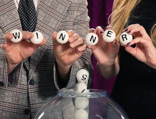 A £1million lump sum or £1,000 a week for life? The question has divided Britons... and this is what two finance experts say is the right answer cover image