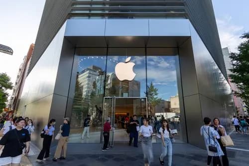 Apple has an innovation gap. Will its new CEO fill it? cover image